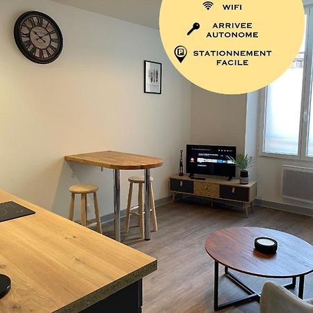 T2 Face Gare Sncf Appart Hotel Le Cygne 1 博格斯 外观 照片